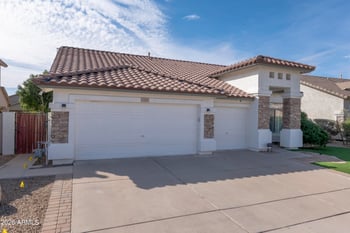 2205 W Olive Way, Chandler, AZ 85248