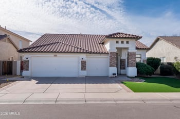2205 W Olive Way, Chandler, AZ 85248