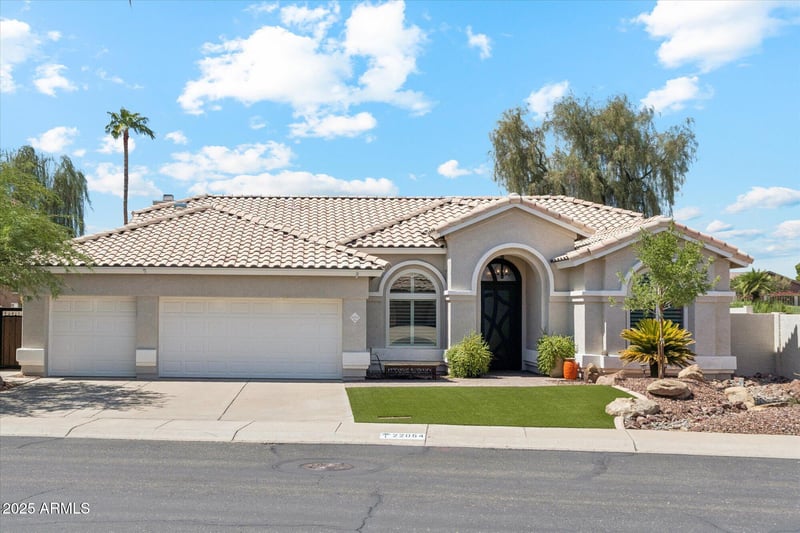 22054 64th Ave, Glendale, AZ 85310