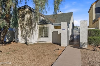 2206 Beaubien Dr, Phoenix, AZ 85027