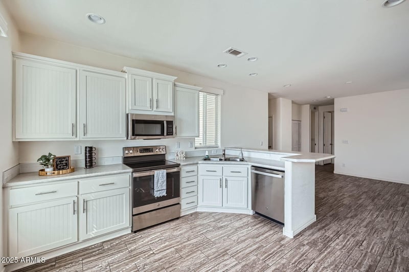 2206 Ellsworth Rd #129B, Mesa, AZ 85201