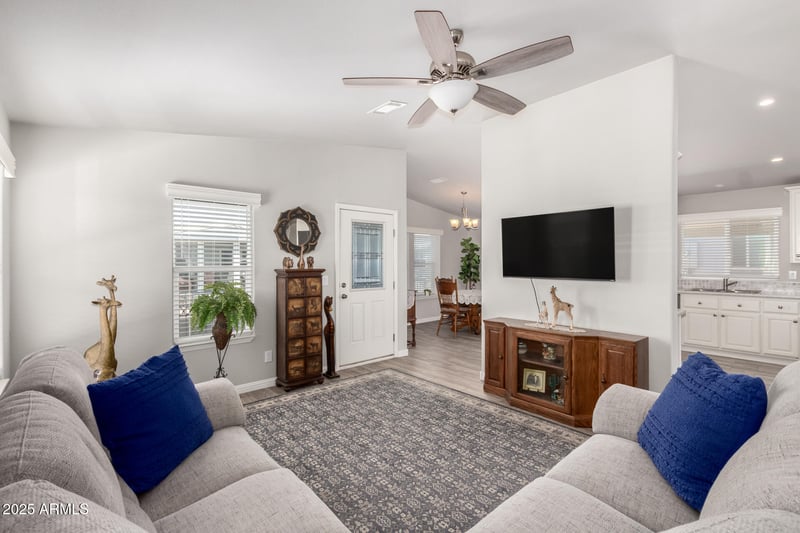 2206 Ellsworth Rd #50B, Mesa, AZ 85209