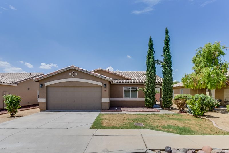 2206 S 72nd Ln, Phoenix, AZ 85043