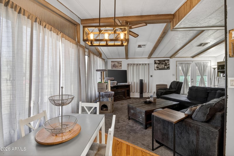 2206 Vista Rd, Apache Junction, AZ 85119