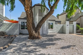 2206 Beaubien Dr, Phoenix, AZ 85027