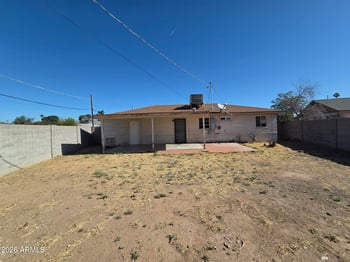 2207 Cactus Wren Dr, Phoenix, AZ 85021