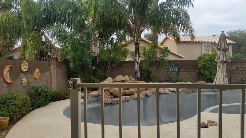 2207 E Donald Dr, Phoenix, AZ 85024