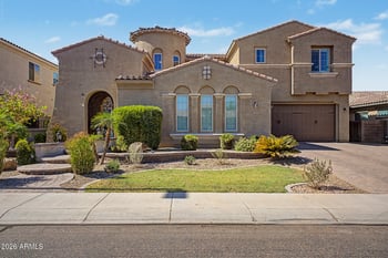 2207 Lindrick Dr, Gilbert, AZ 85298
