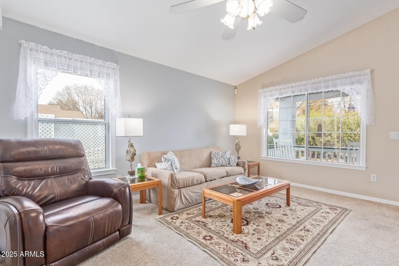 2207 Hayward Ave, Phoenix, AZ 85021