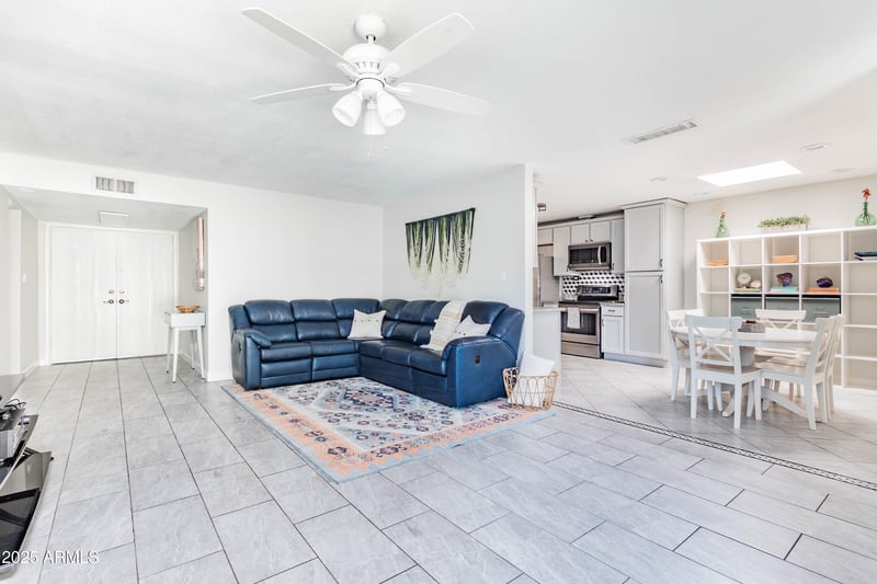 2207 Marlette Ave, Phoenix, AZ 85015