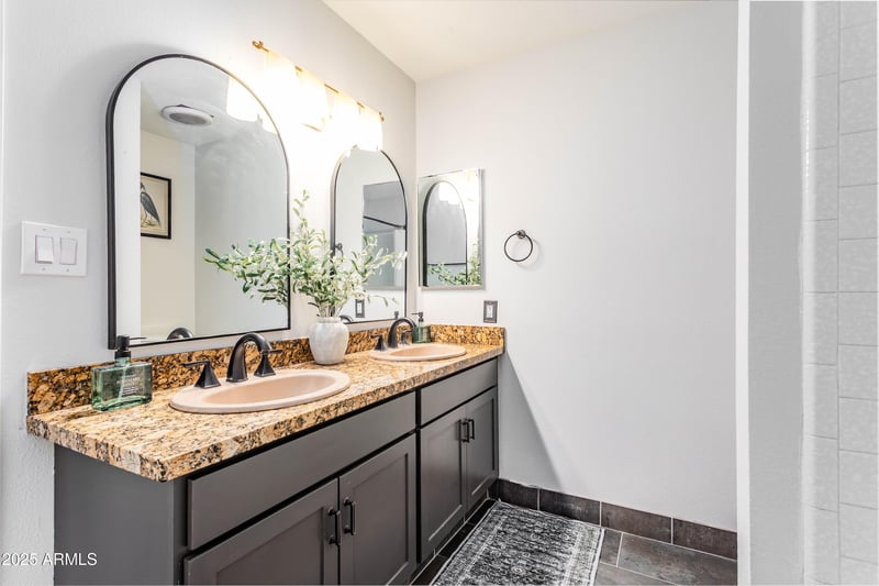 2207 Marlette Ave, Phoenix, AZ 85015