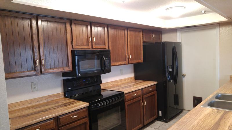 2207 S Extension Rd, Mesa, AZ 85210