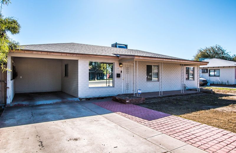 2207 W Clarendon Ave, Phoenix, AZ 85015