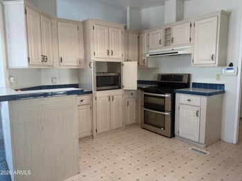 2208 Baseline Ave #102, Apache Junction, AZ 85120