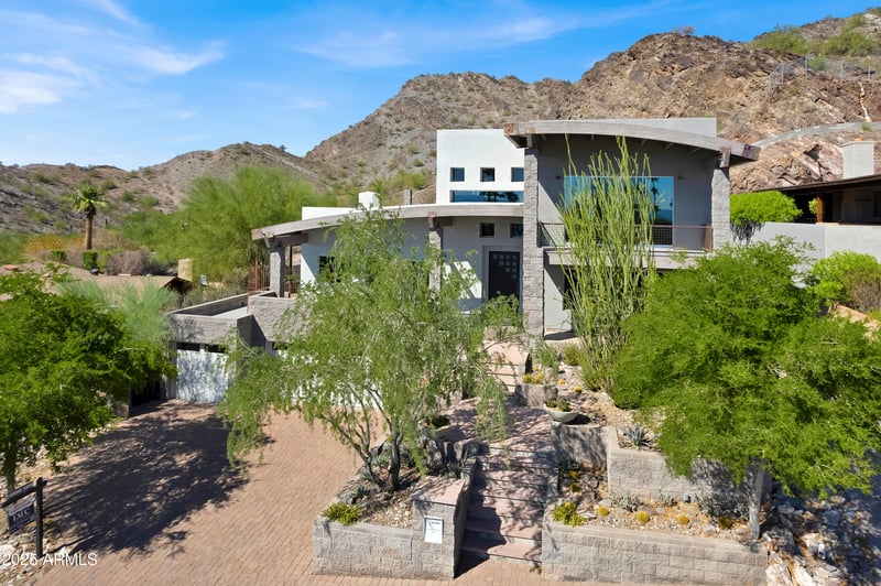 2208 E Belmont Ave, Phoenix, AZ 85020