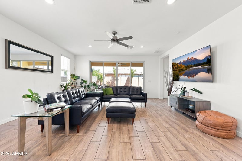 2208 Palmdale Ln, Gilbert, AZ 85298