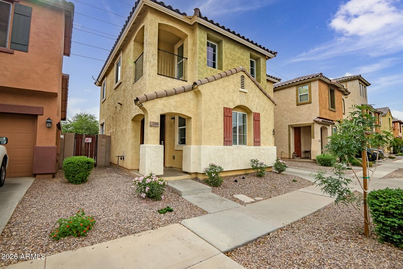 2208 N 78th Glen, Phoenix, AZ 85035