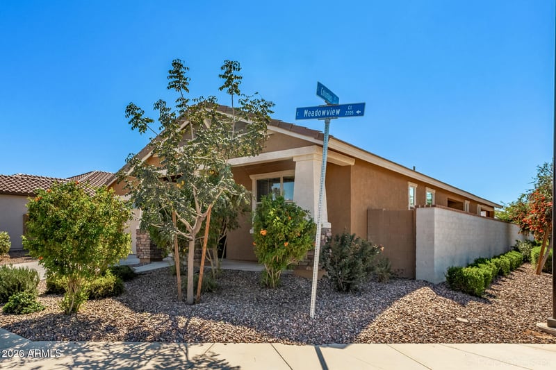 2209 Meadowview Ct, Gilbert, AZ 85298