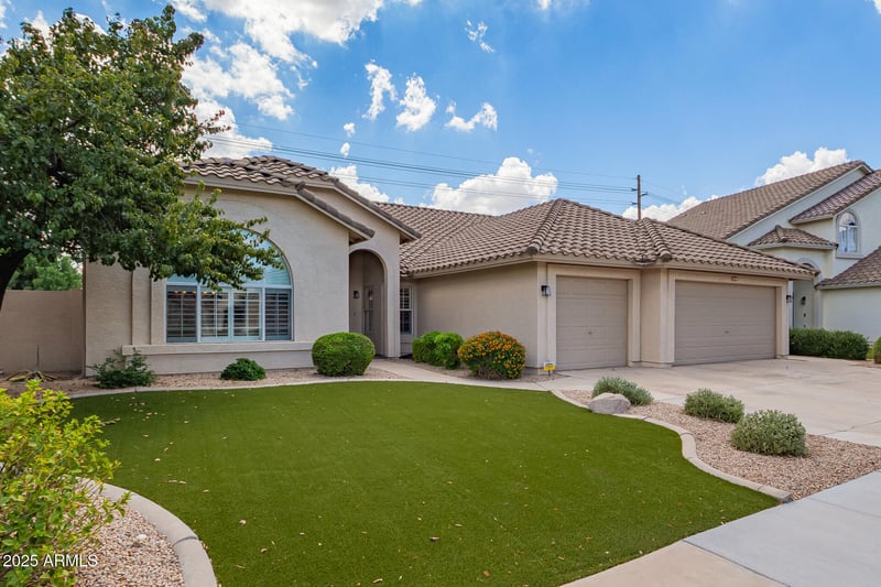2209 Marquette Dr, Gilbert, AZ 85234