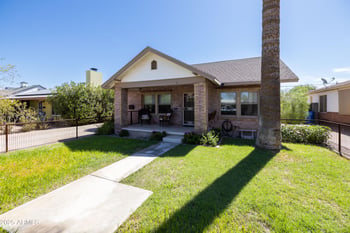2209 N Edgemere St, Phoenix, AZ 85006