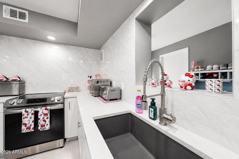 2209 Recker Rd, Mesa, AZ 85215