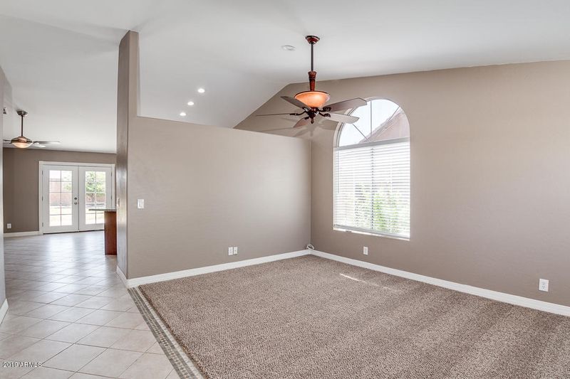 2209 S Banning St, Gilbert, AZ 85295