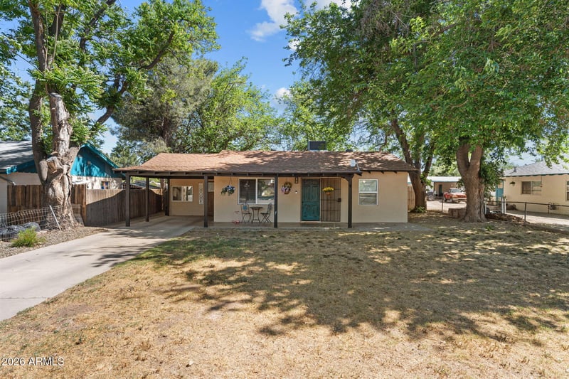 221 E Cavaness Ave, Wickenburg, AZ 85390