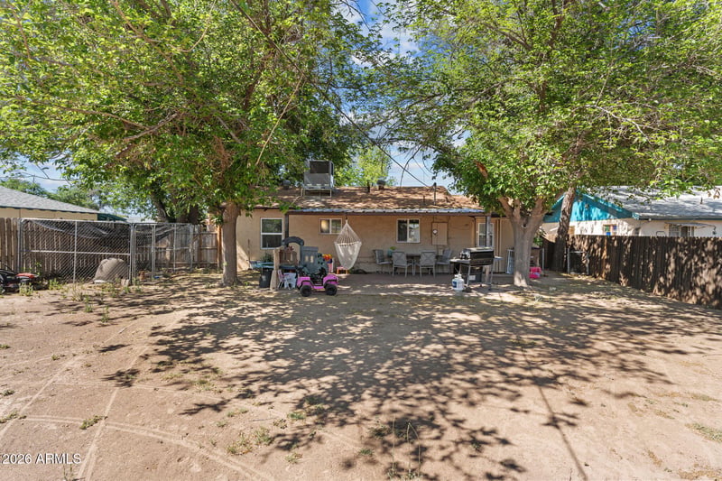 221 E Cavaness Ave, Wickenburg, AZ 85390