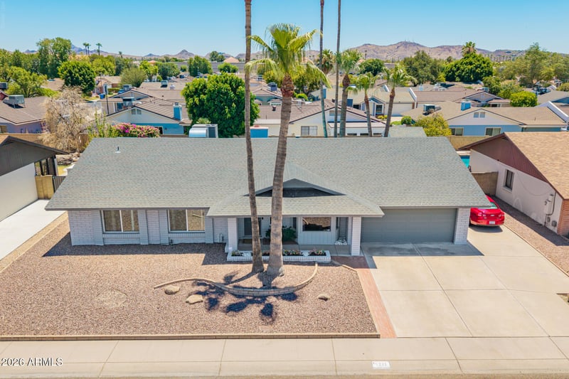 221 E Helena Dr, Phoenix, AZ 85022