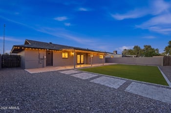 221 Indigo St, Mesa, AZ 85201