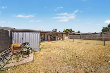 221 Winston Dr, Phoenix, AZ 85041