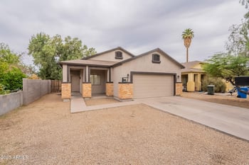 2210 27th Pl, Phoenix, AZ 85008
