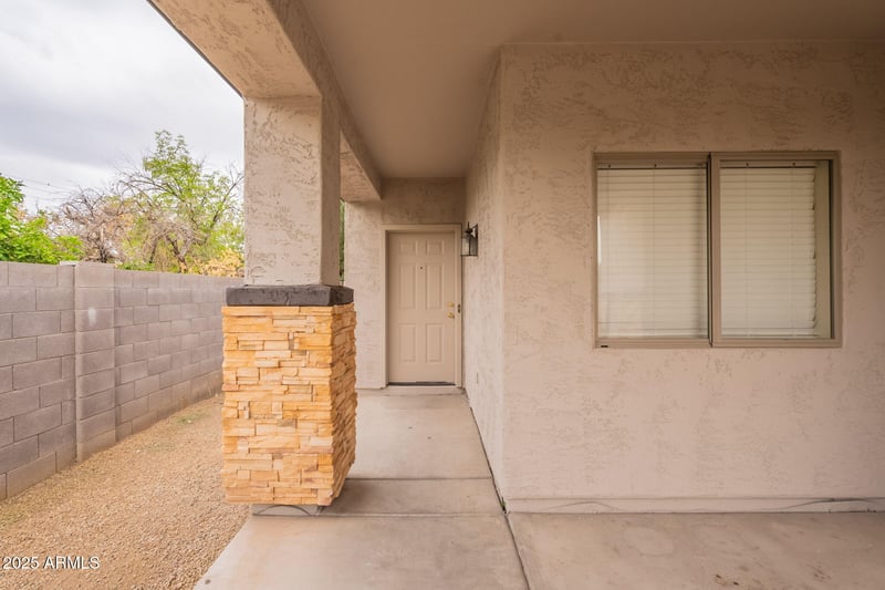 2210 27th Pl, Phoenix, AZ 85008