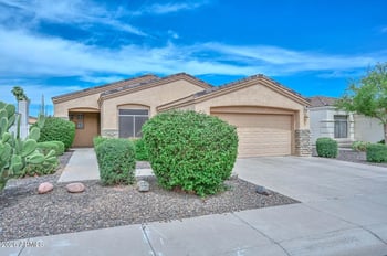 2210 Branham Ln, Phoenix, AZ 85042