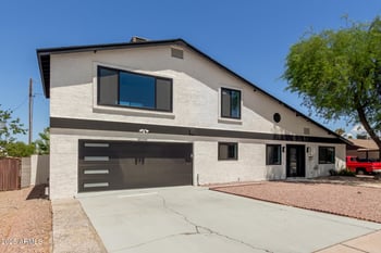 2210 Everett Dr, Phoenix, AZ 85022
