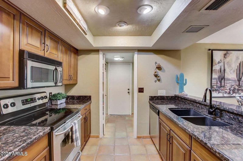 2210 Forge Ave, Mesa, AZ 85204