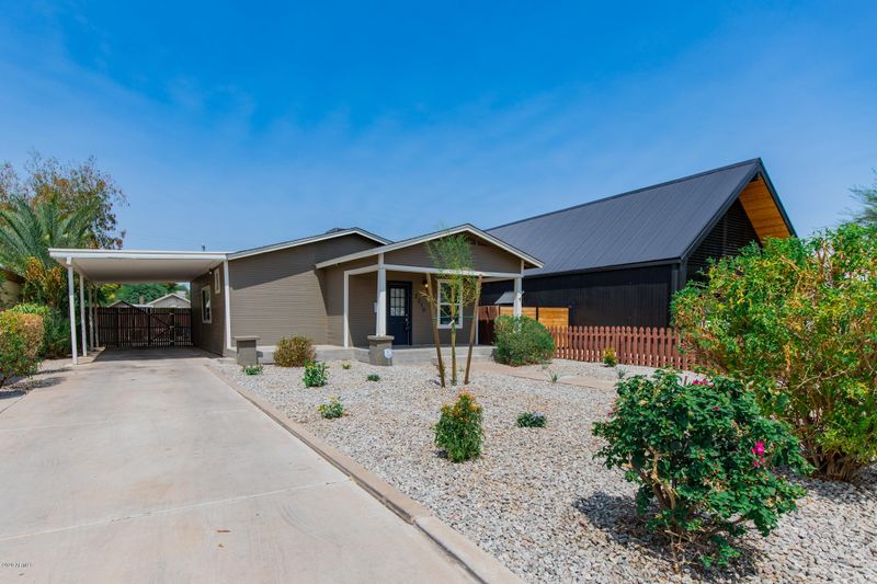 2210 N Dayton St, Phoenix, AZ 85006