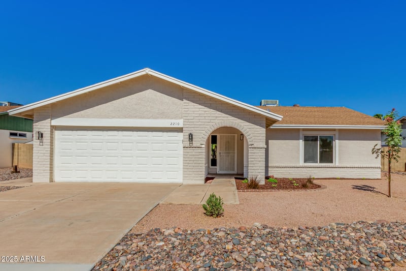 2210 N Los Altos Dr, Chandler, AZ 85224