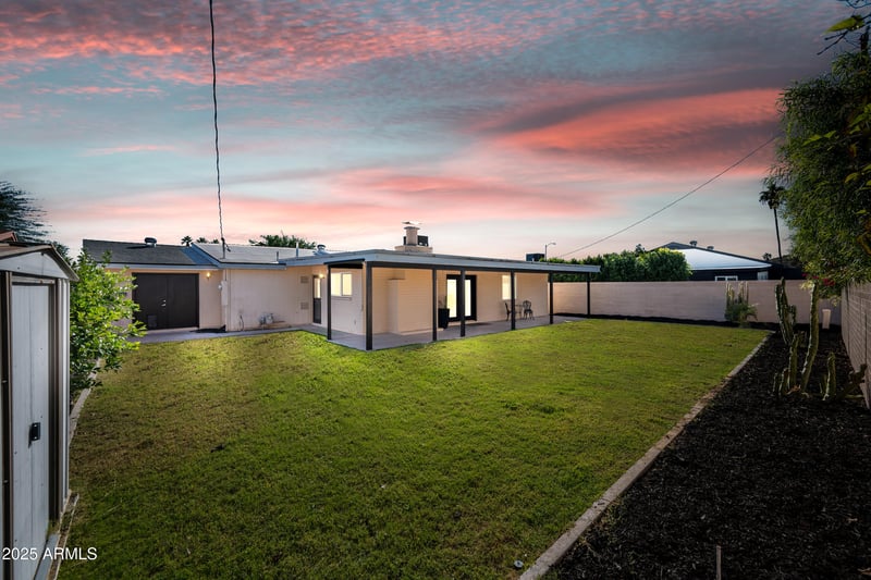 2210 Vista Dr, Phoenix, AZ 85022