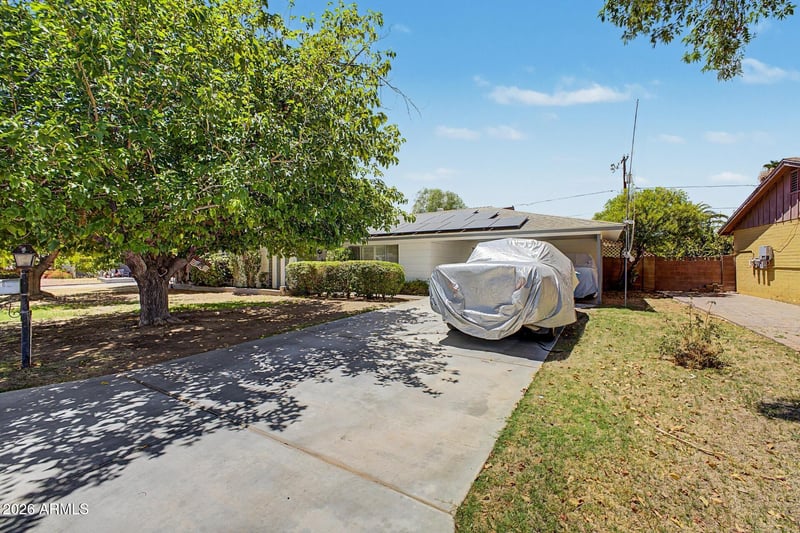 2210 W Meadow Dr, Phoenix, AZ 85023