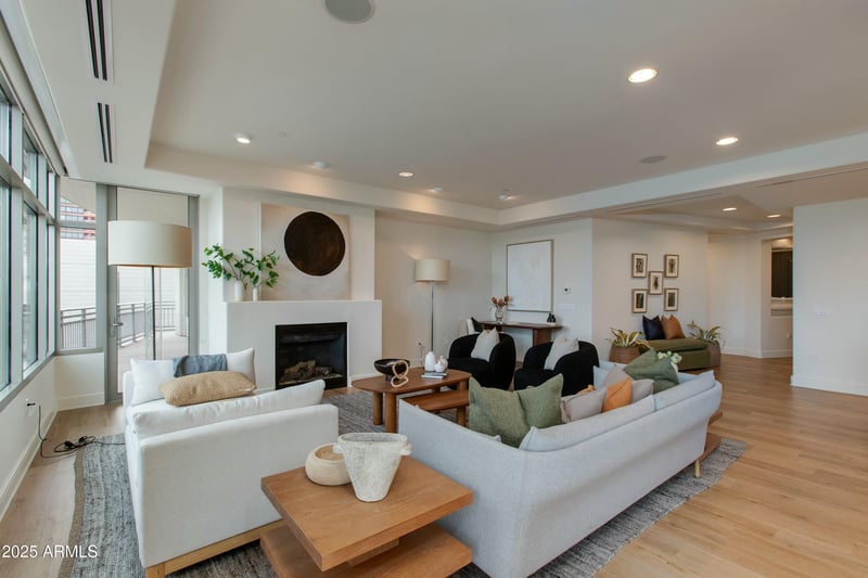 2211 Camelback Rd #402, Phoenix, AZ 85016