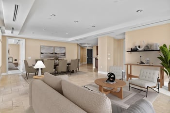 2211 Camelback Rd #604, Phoenix, AZ 85016