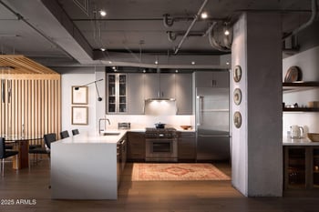 2211 Camelback Rd #605, Phoenix, AZ 85016