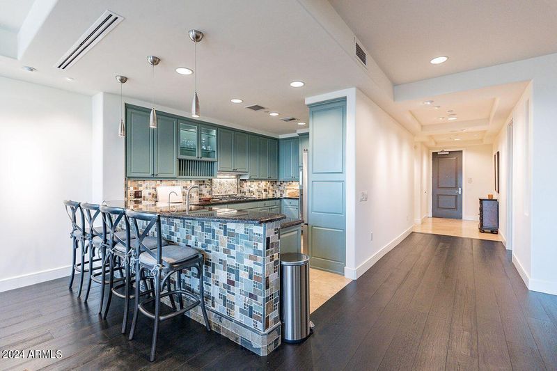 2211 E Camelback Rd #505, Phoenix, AZ 85016