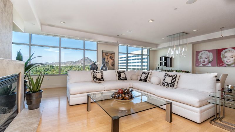 2211 E Camelback Rd #901, Phoenix, AZ 85016