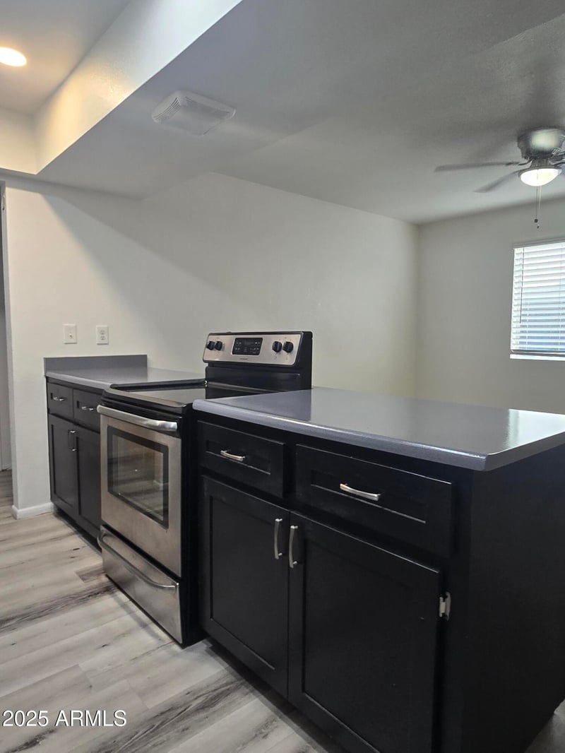 2211 Pecan Rd, Phoenix, AZ 85041