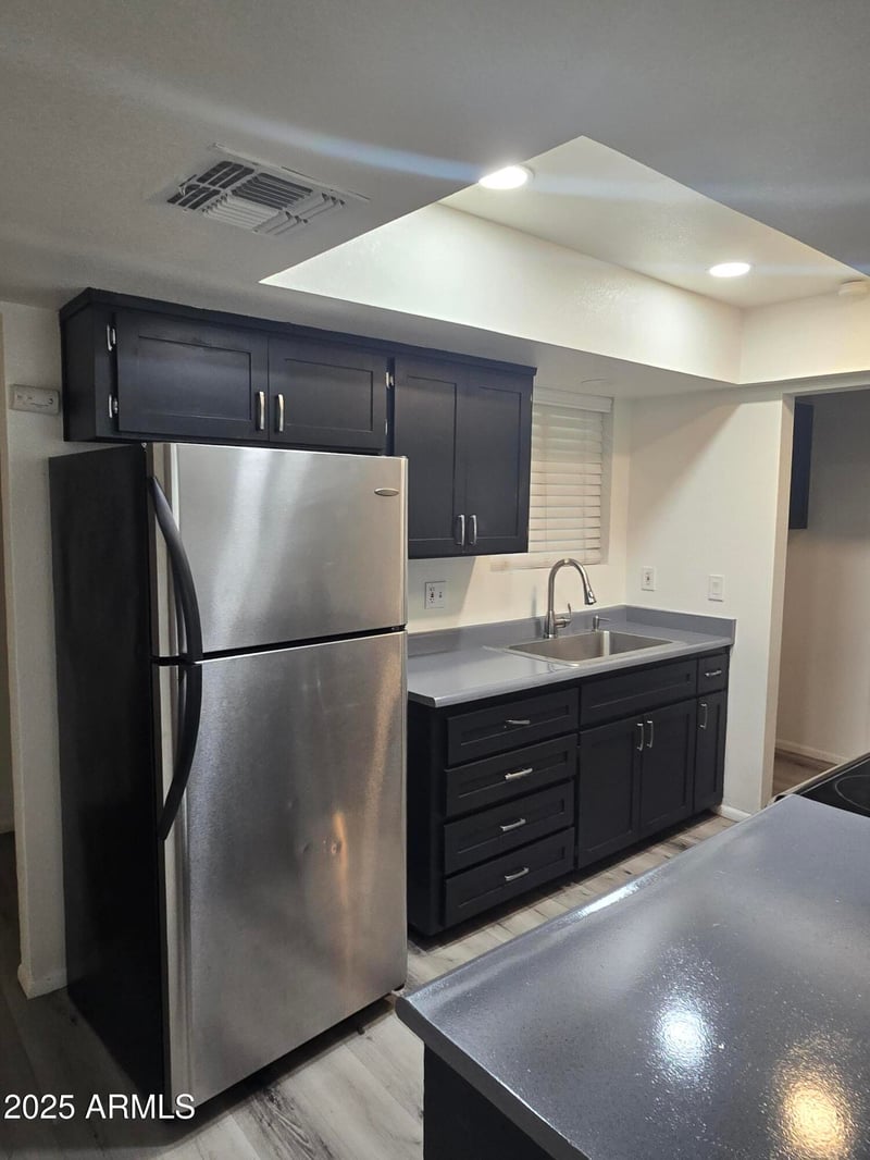 2211 Pecan Rd, Phoenix, AZ 85041