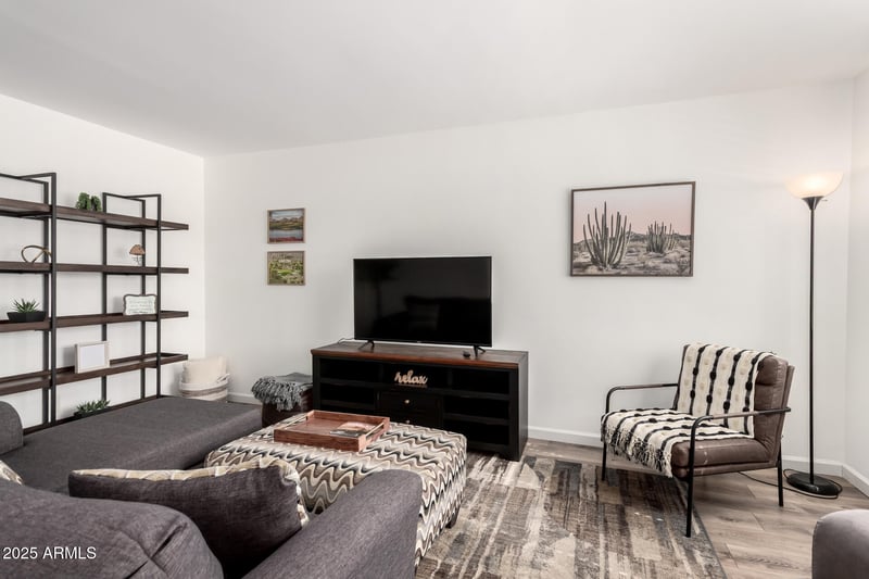 2211 Recker Rd, Mesa, AZ 85215