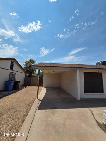 2211 W Hartford Ave, Phoenix, AZ 85023