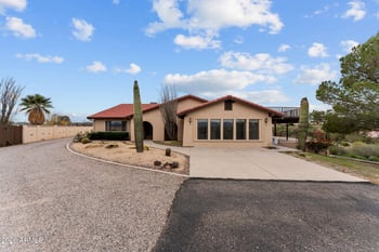2211 Wickenburg Way, Wickenburg, AZ 85390